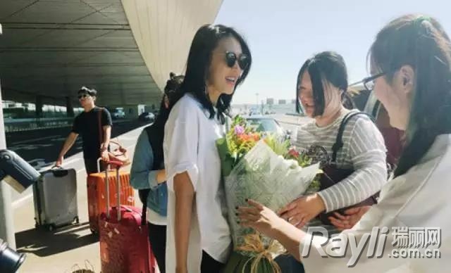 童瑶最新活动照片,童瑶最近的活动