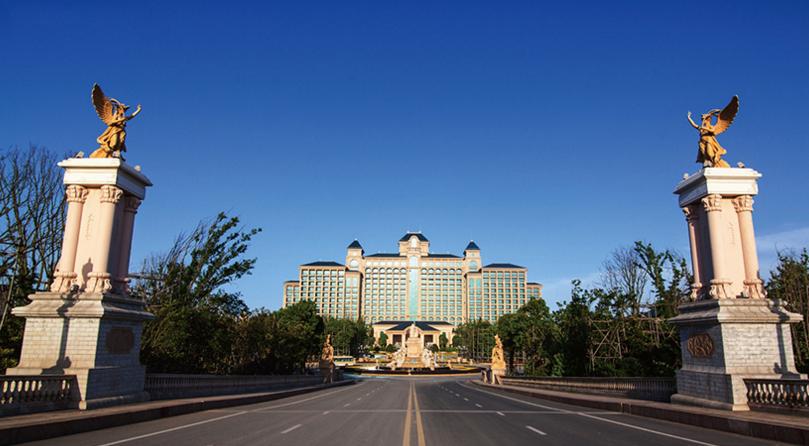 启东海上威尼斯黄金海滩,启东海上威尼斯碧海银沙无边泳池