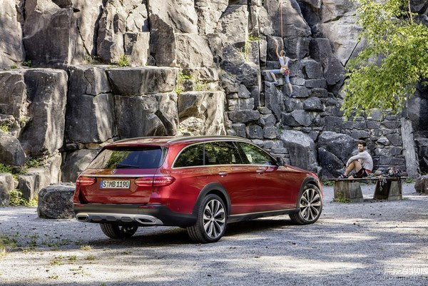 2018巴黎车展audi,2018巴黎国际车展全新宝马3系