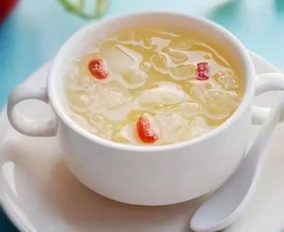 秋季去屑护发,秋季养颜护发