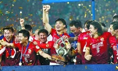 分析恒大冰泉营销中的成与败,恒大冰泉巨亏40亿的营销启示