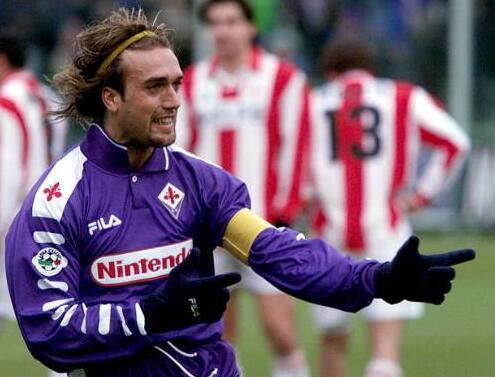 在中国影响力最大的十大足坛巨星老马齐祖无缘前三