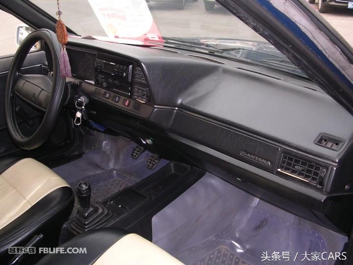 普桑经典情怀老车桑塔纳,普桑经典情怀