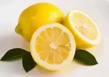 牙齿变黄有口臭用什么牙膏,牙齿很黄有口臭怎么办