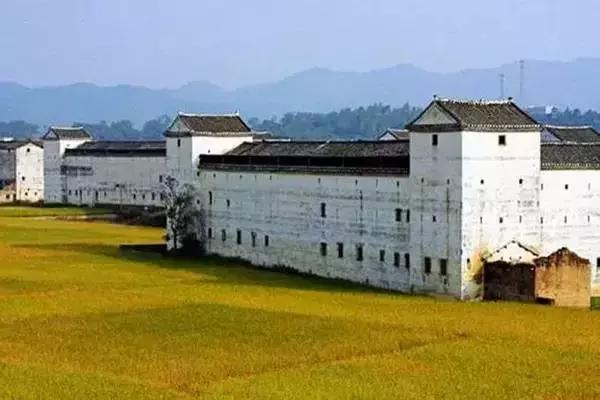 我们要去的古村,远离喧嚣行走在古村