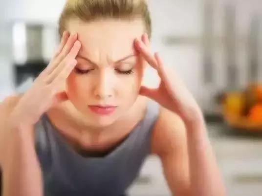 可眼看手摸的“癌信号”，您看到它那长长的獠牙了吗？