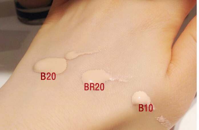 圣罗兰粉底液女神逆龄粉底液色号,圣罗兰羽毛粉底br20测评