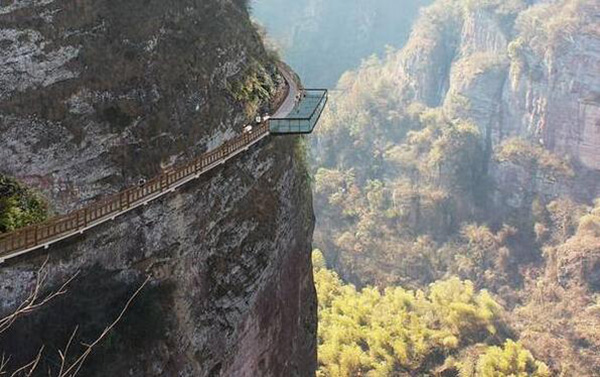 浙江新昌玻璃栈道,浙江玻璃栈道景区