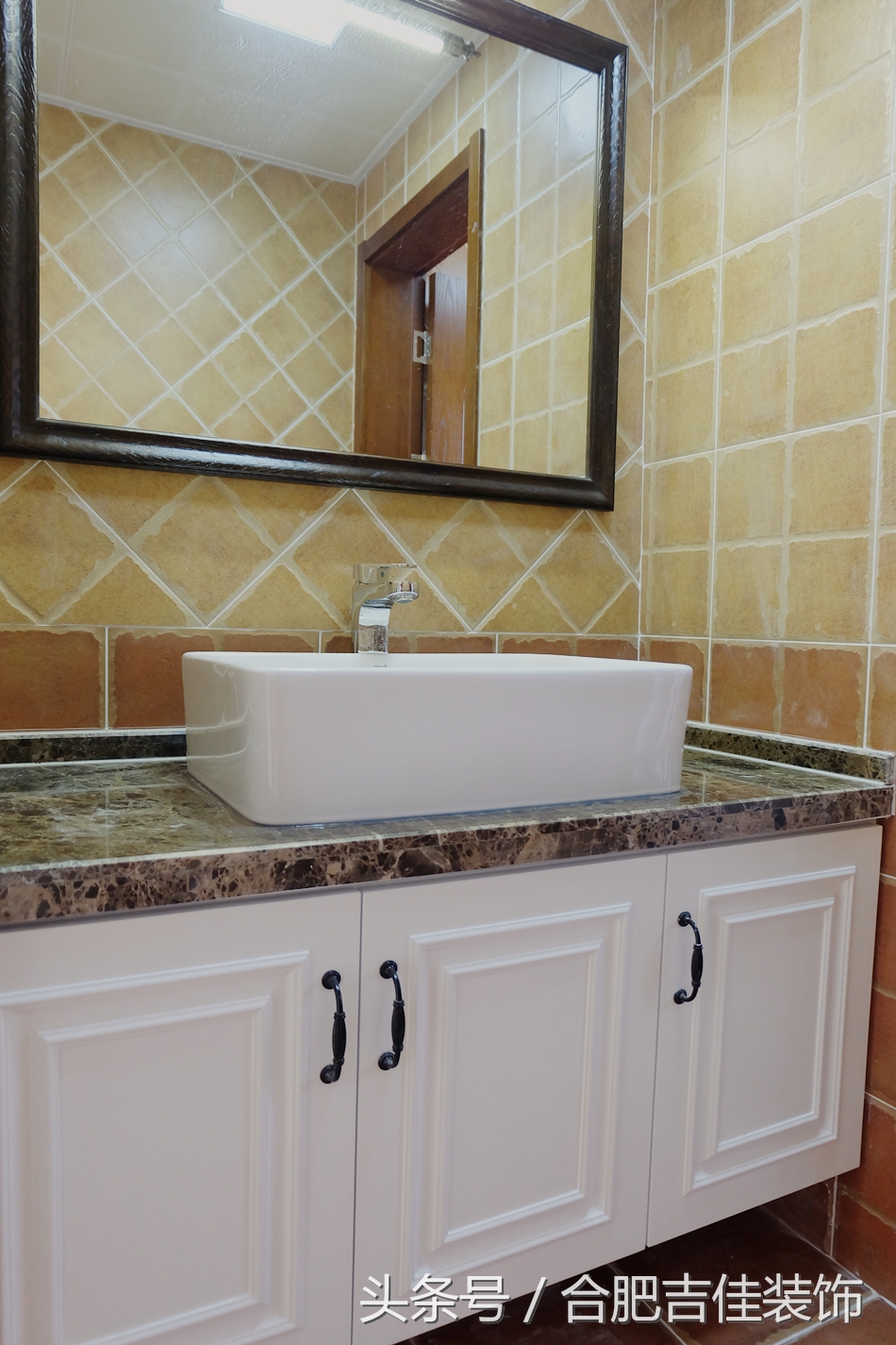 117m客厅装修效果图,117平轻奢极简装修