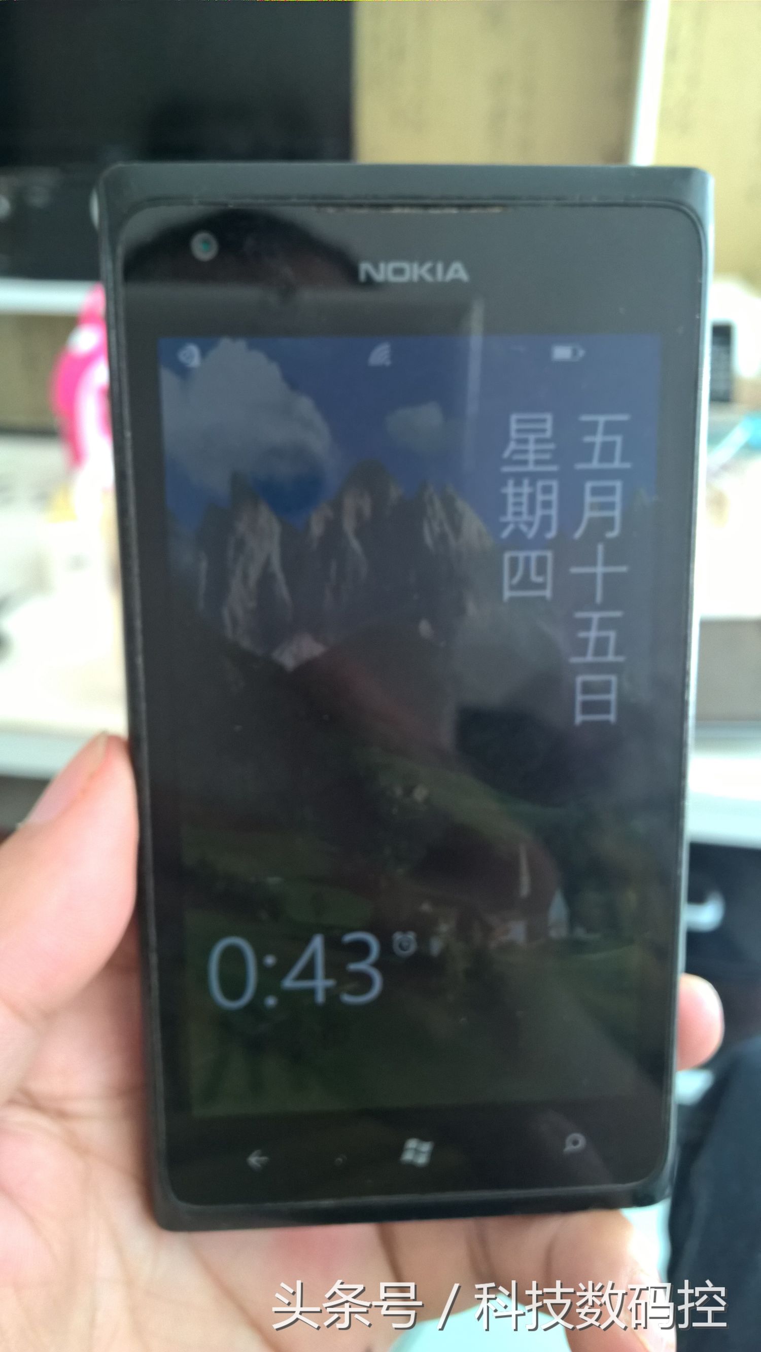 诺基亚lumia900怎么连接电脑,国外版诺基亚lumia900支持4g吗