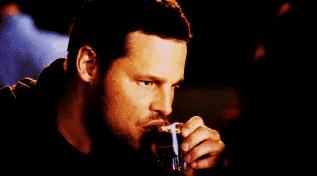 常喝酒吃护肝中药,酒前嚼的护肝解酒的中药