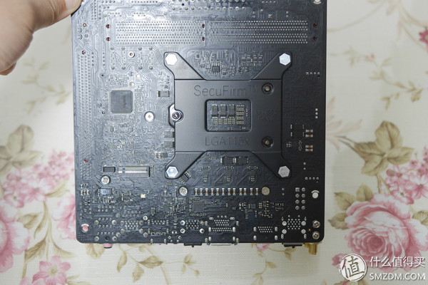 猫头鹰u9s散热器,猫头鹰散热器u9s能压14600k吗