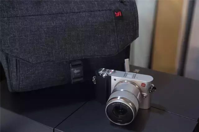 小蚁微单相当于什么,小蚁微单曝光