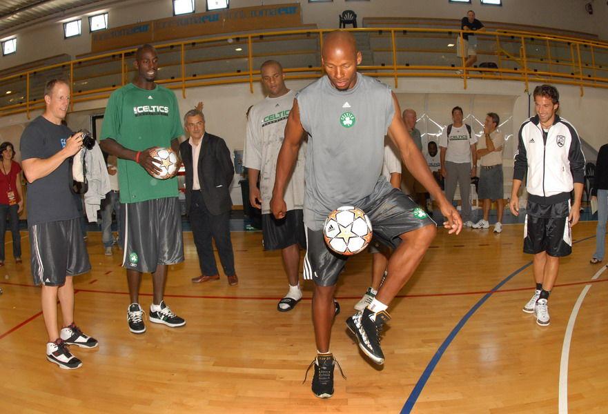 nba球员踢足球,nba里踢球最好的