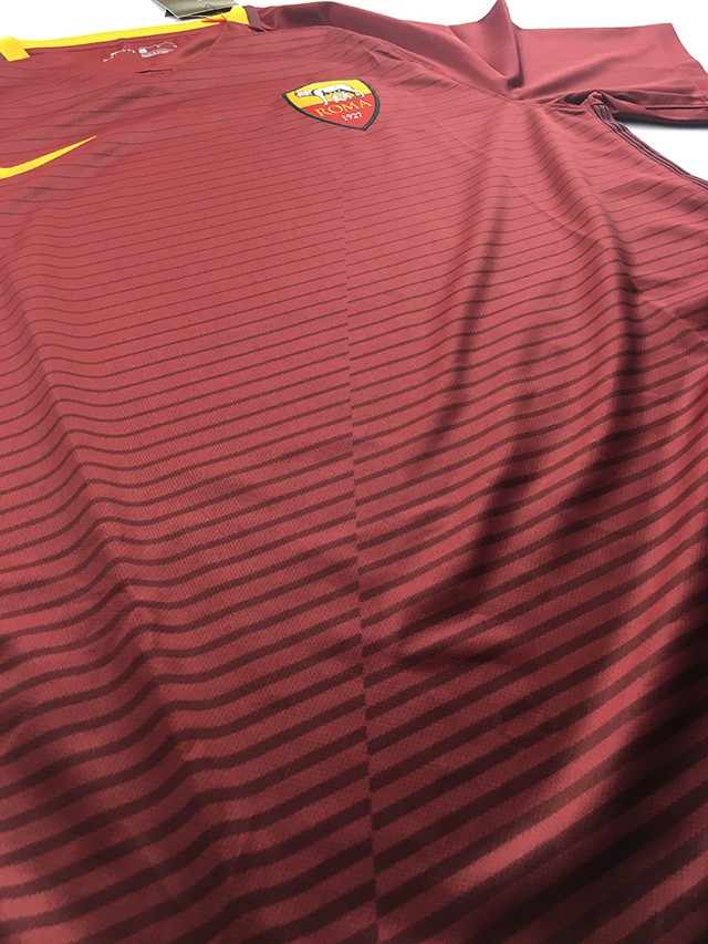 罗马队服托蒂,罗马球衣米兰