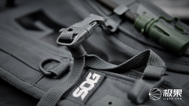最牛的户外战术背包,好看又实用的军品背包