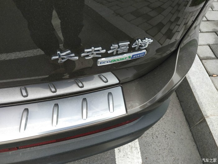 福特锐界2.0t四驱豪锐多少钱落地,锐界买二豪还是四豪