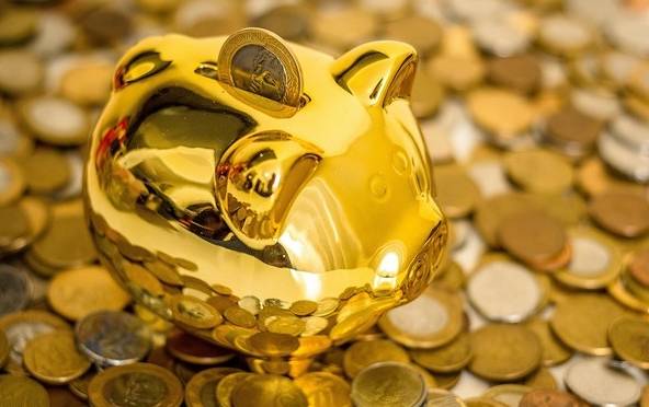 天了噜金山一女子新买了一部iPhone7后，竟然发现......