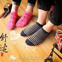 纯棉睡衣和真丝睡衣哪个好,桑蚕丝睡衣好还是真丝睡衣好