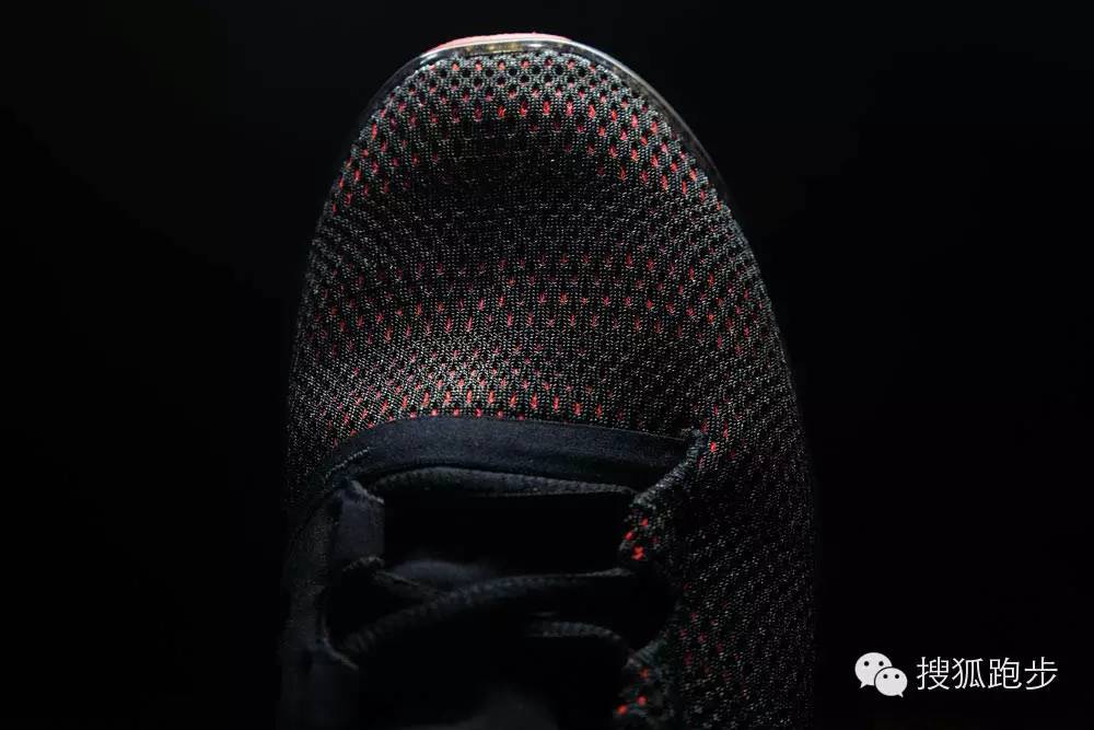 测评：极速奔跑UASpeedFormApollo2