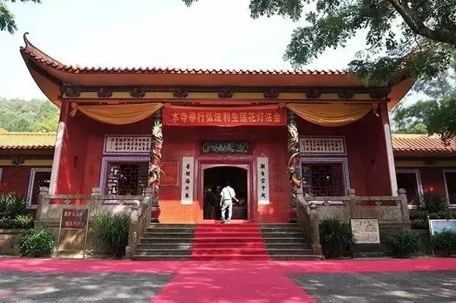 海南万宁国庆旅游攻略,万宁十大旅游必买品