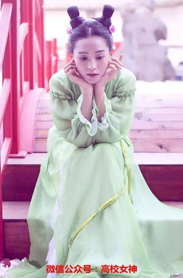 《太子妃》的绿篱，真人竟然这么惊艳，还是同济大学校花？