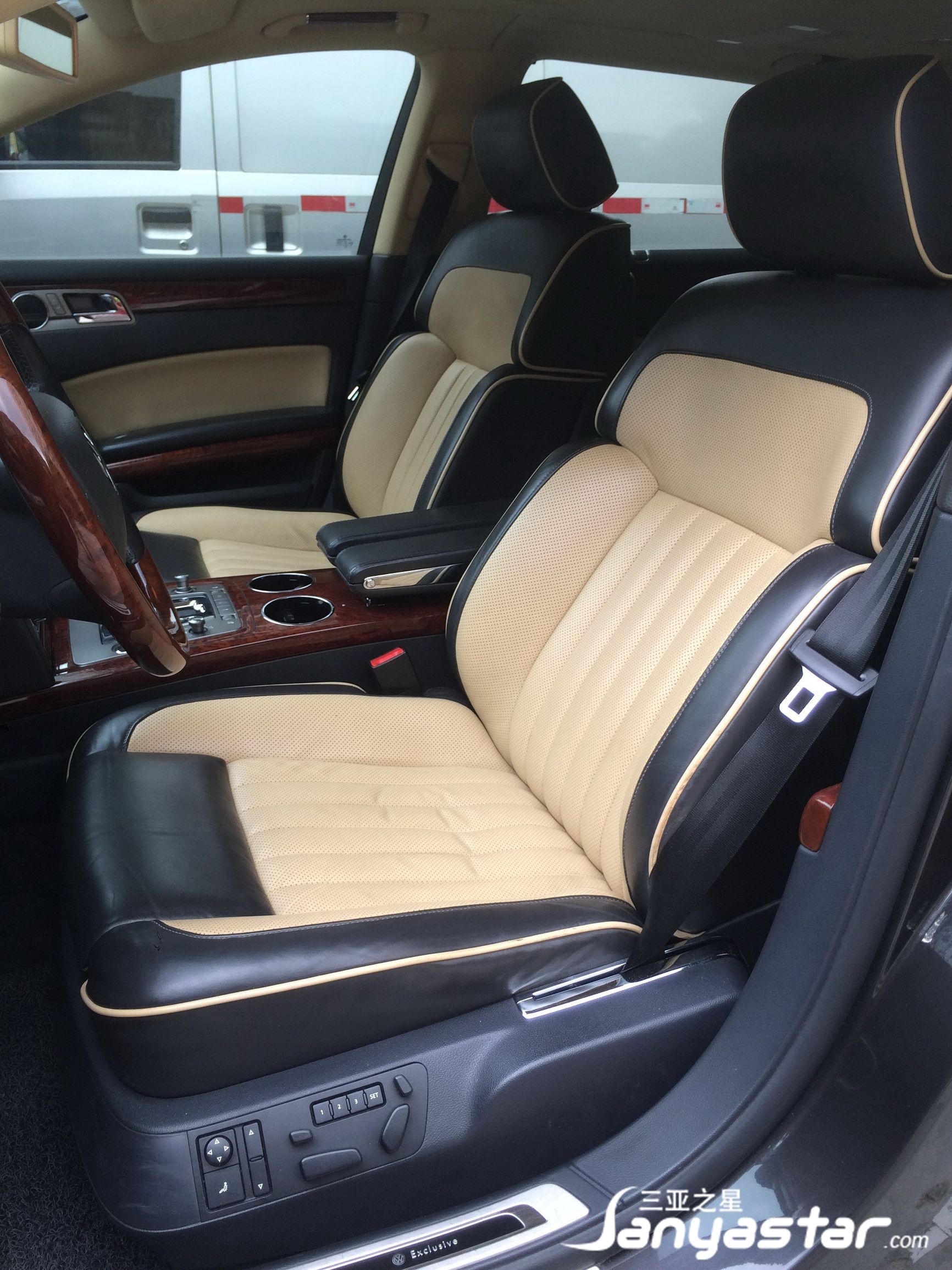 大众辉腾感受,试驾新款大众辉腾视频