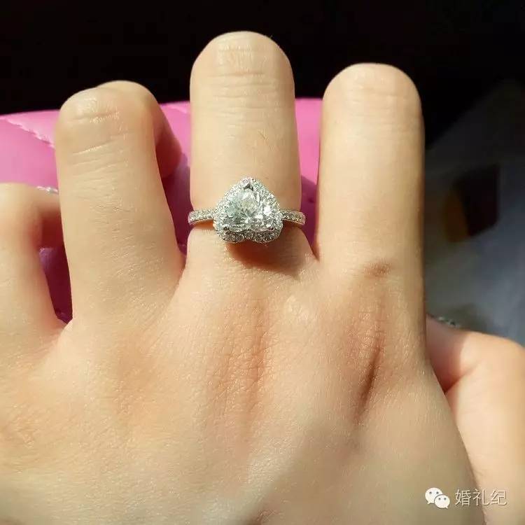 异形钻好看难升值？有新娘心水Baby水滴形靓钻不敢下单