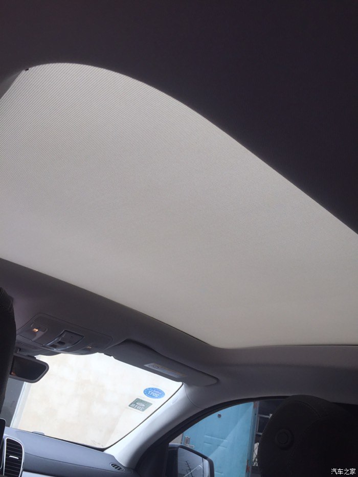 奔驰gle400运动版跑高速视频,奔驰gle400几秒破百运动模式