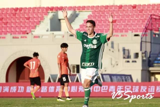 巴西代表团访问中国,巴西访问中国举行的欢迎仪式