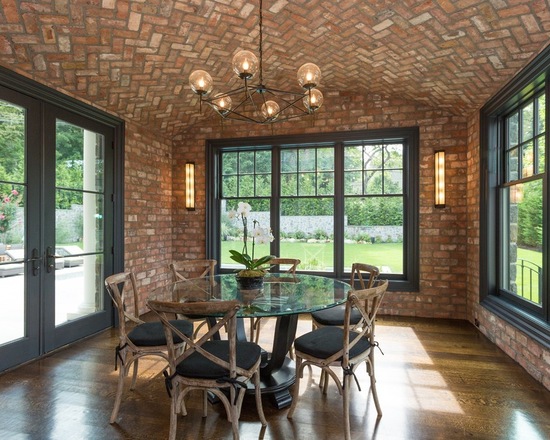 钢化玻璃餐桌容易炸吗,玻璃面的餐桌会不会爆炸