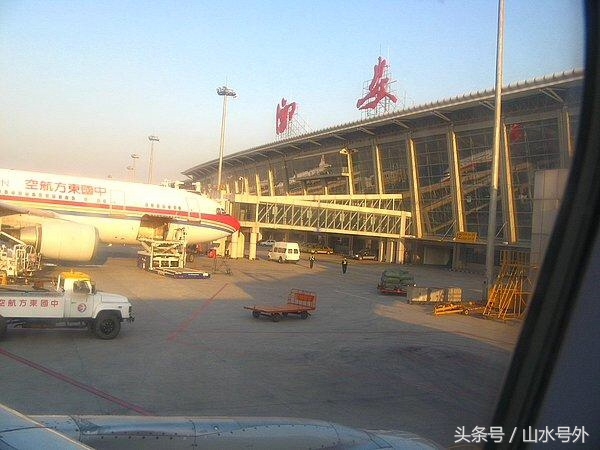 2022准点率最高的航司,黄金周机场旅客吞吐量