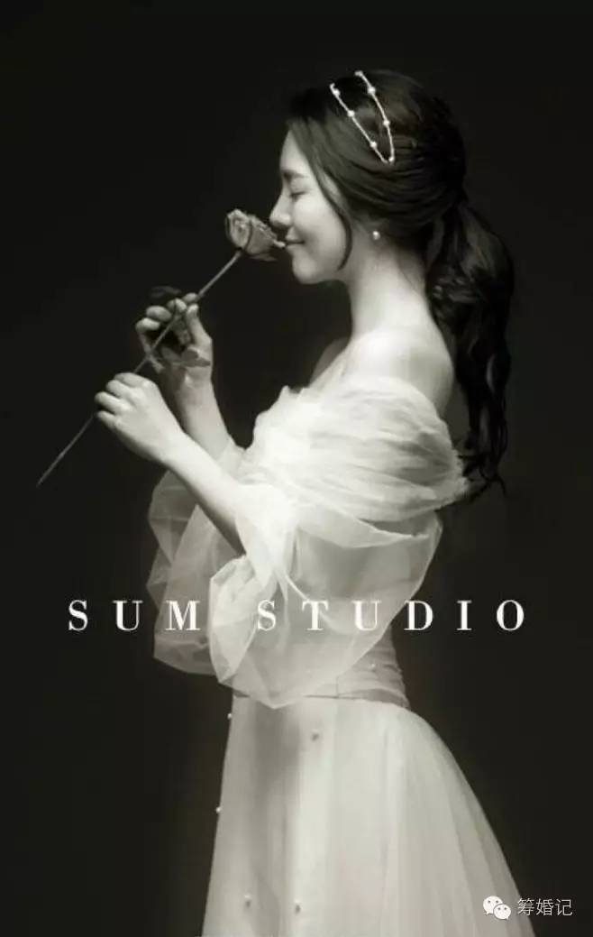 拍婚照pose技巧大全,搞怪婚纱照姿势的摆法