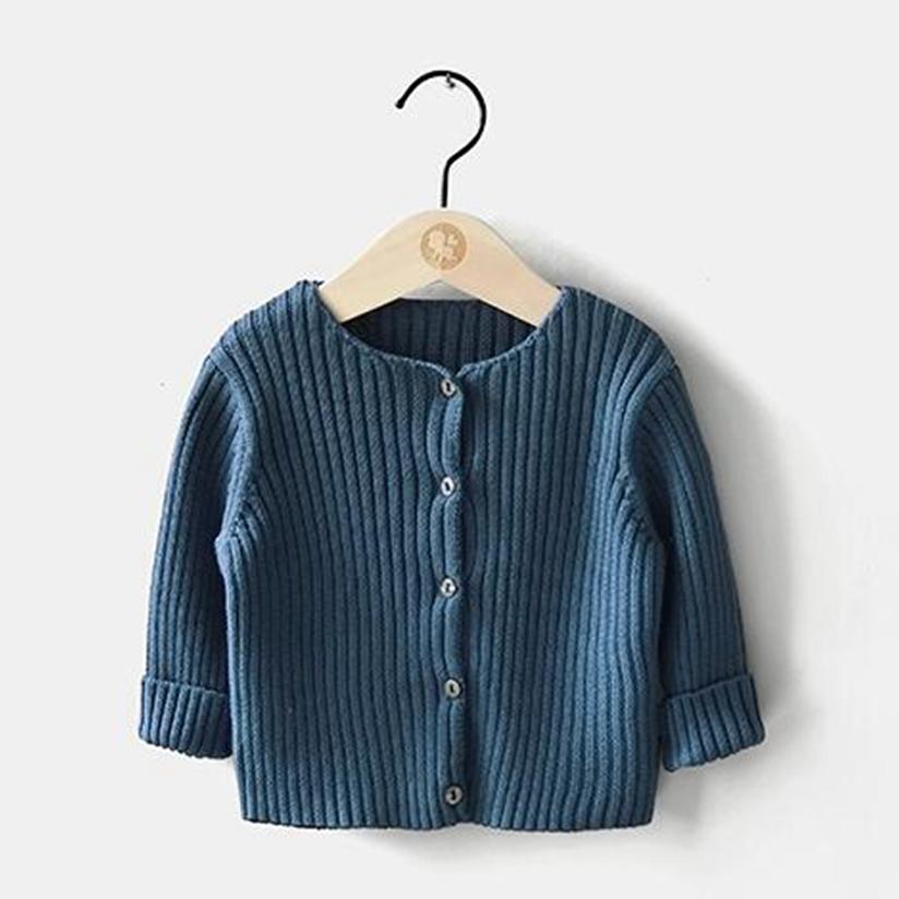 新生婴儿冬衣服怎么选,如何给儿童选择冬衣