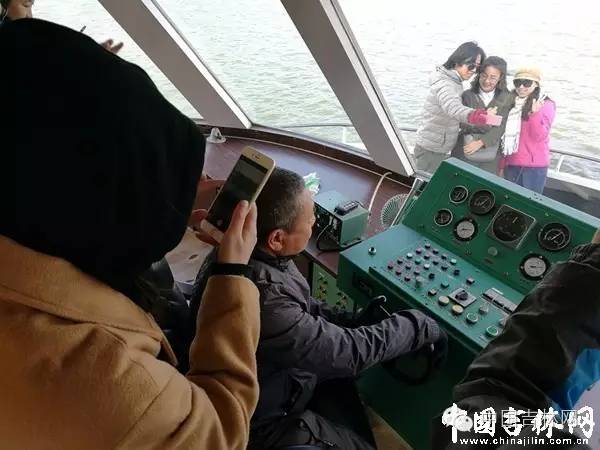 鍏ㄥ浗濯掍綋鑱氱劍鏄ュ煄,鍏ㄥ浗鐧惧濯掍綋濂斿悜姝︽眽