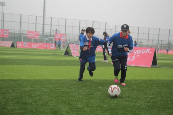 国际足联footballforschools公益项目,2021年国际足联