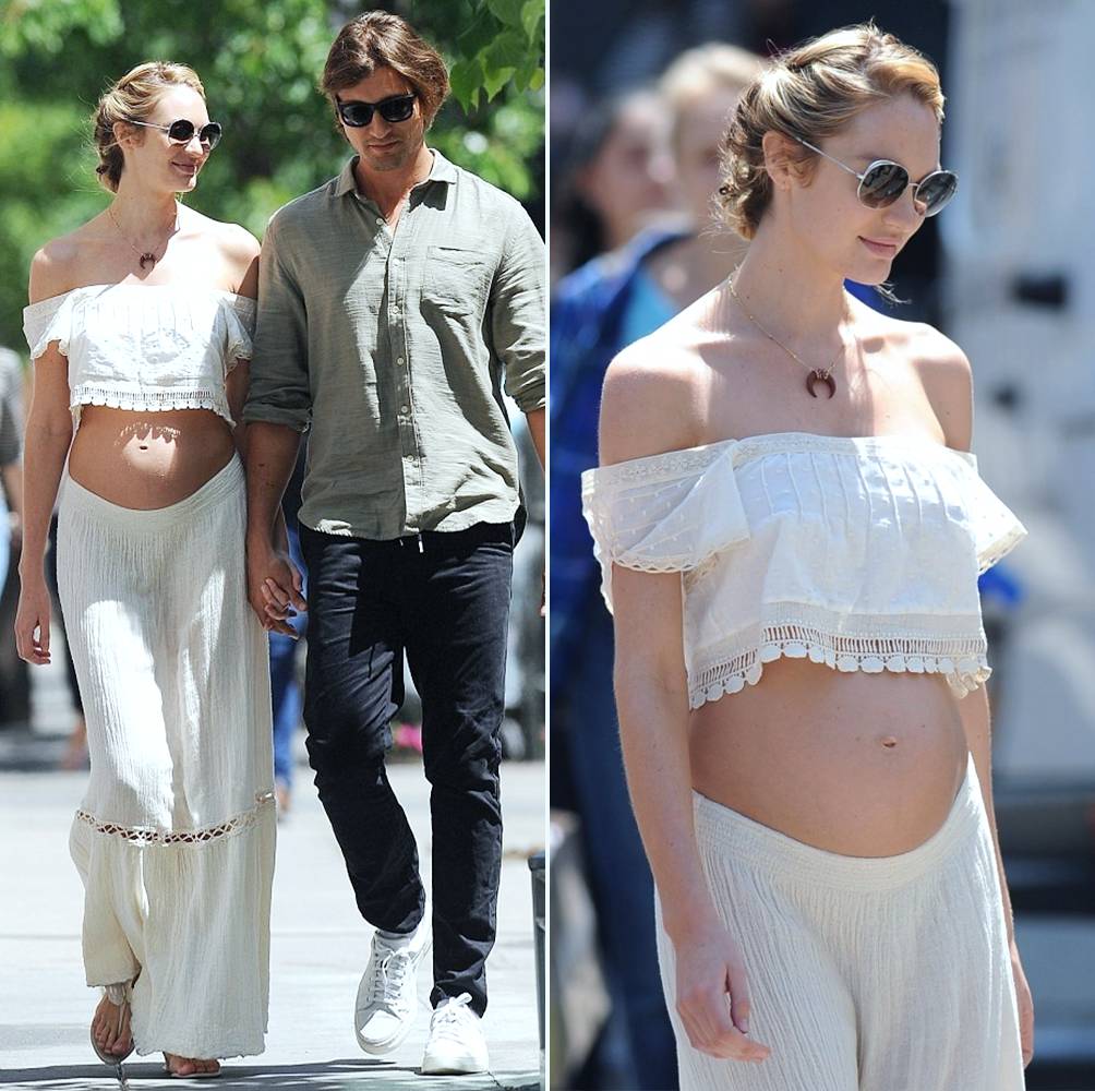 上帝の光|穿衣服对她是种浪费,生的孩子叫腰精的后裔