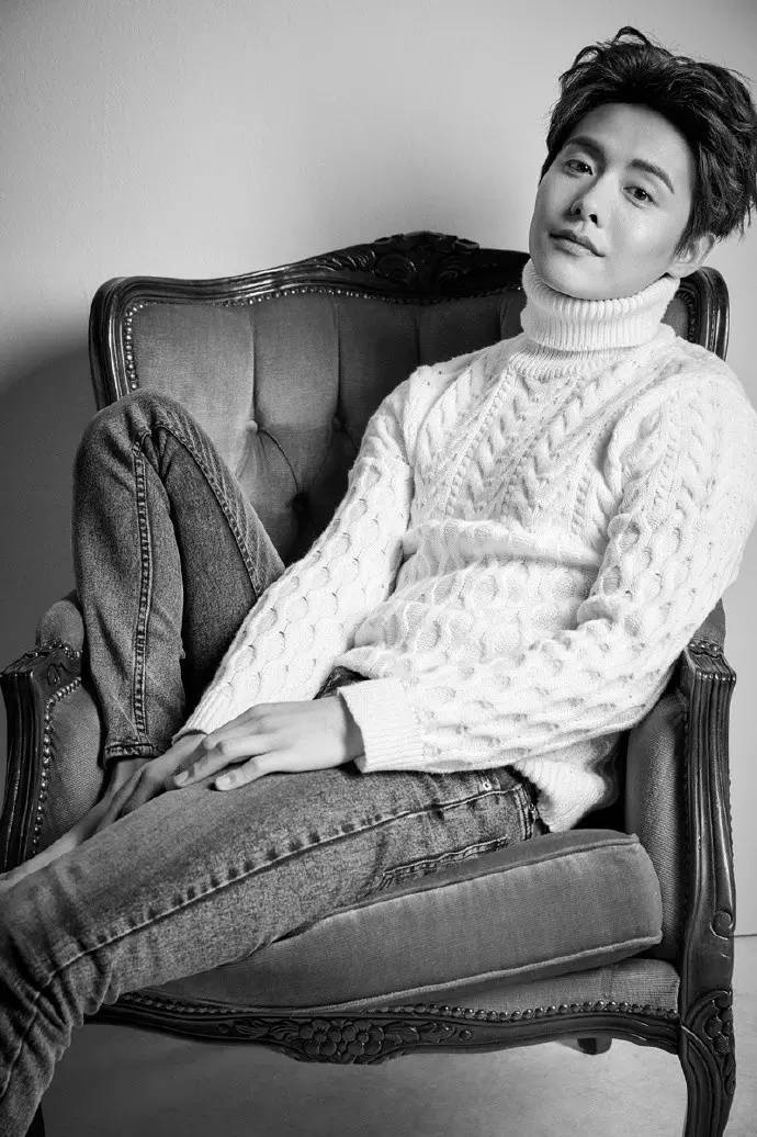 倪妮菱格棉服穿搭,杨幂倪妮新中式穿搭