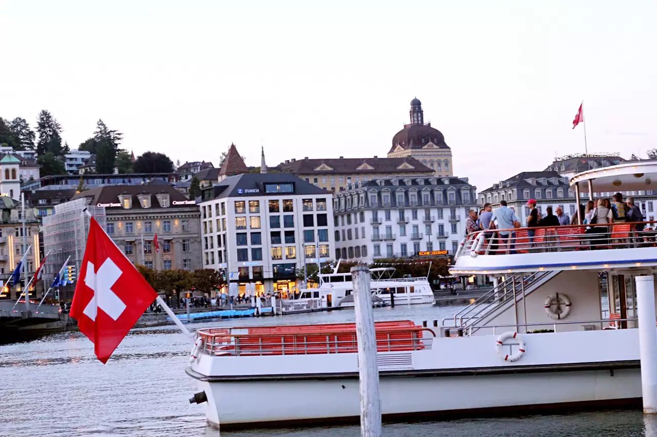 蓝瘦香菇在这里视频,蓝瘦香菇在法国