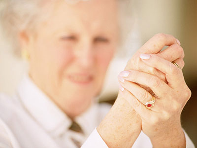 椎管内良性肿瘤最佳治疗方法,神经鞘瘤在椎管内还是椎管外