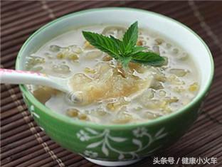 怀孕期第2次核酸检测什么时候来,怀孕期第一个月会来月经吗