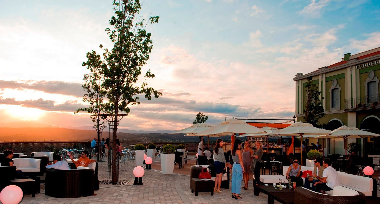 到欧洲买什么,欧洲必去哪里购物