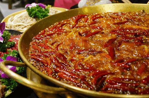 冒菜火锅和麻辣烫有什么区别,火锅冒菜麻辣烫的区别