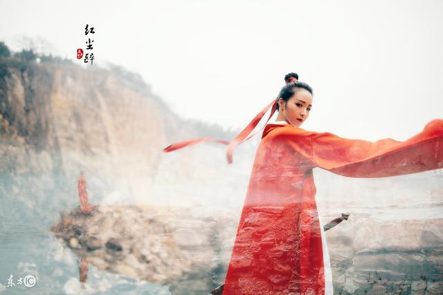 小说：白莲花乱认亲戚，女子不屑一顾，一句话怼得对方哑口无言