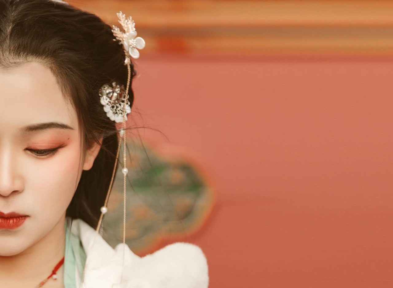 小说：鸡腿下面还挂着的小家伙，真是一个舍命不舍食的小家伙