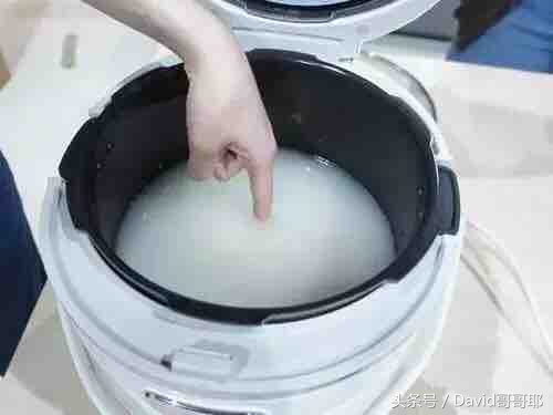 饭没煮熟夹生饭怎么补救,煮不熟的米饭吃了怎么办