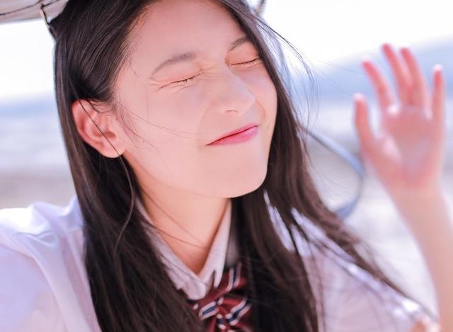 小说：她来找他道别，他却情窦初开，他一想到出宫后的日子就难过