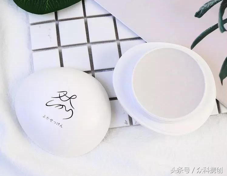 火山泥真的能清洁毛孔吗,用火山泥洗脸再用洗面奶