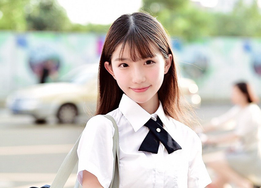 小说小伙装穷相亲被美女看不起,拜金女嫌相亲小伙穷小说