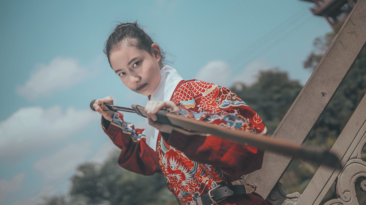 他是废物少年逆袭成绝顶高手,他是废物少年免费阅读全文